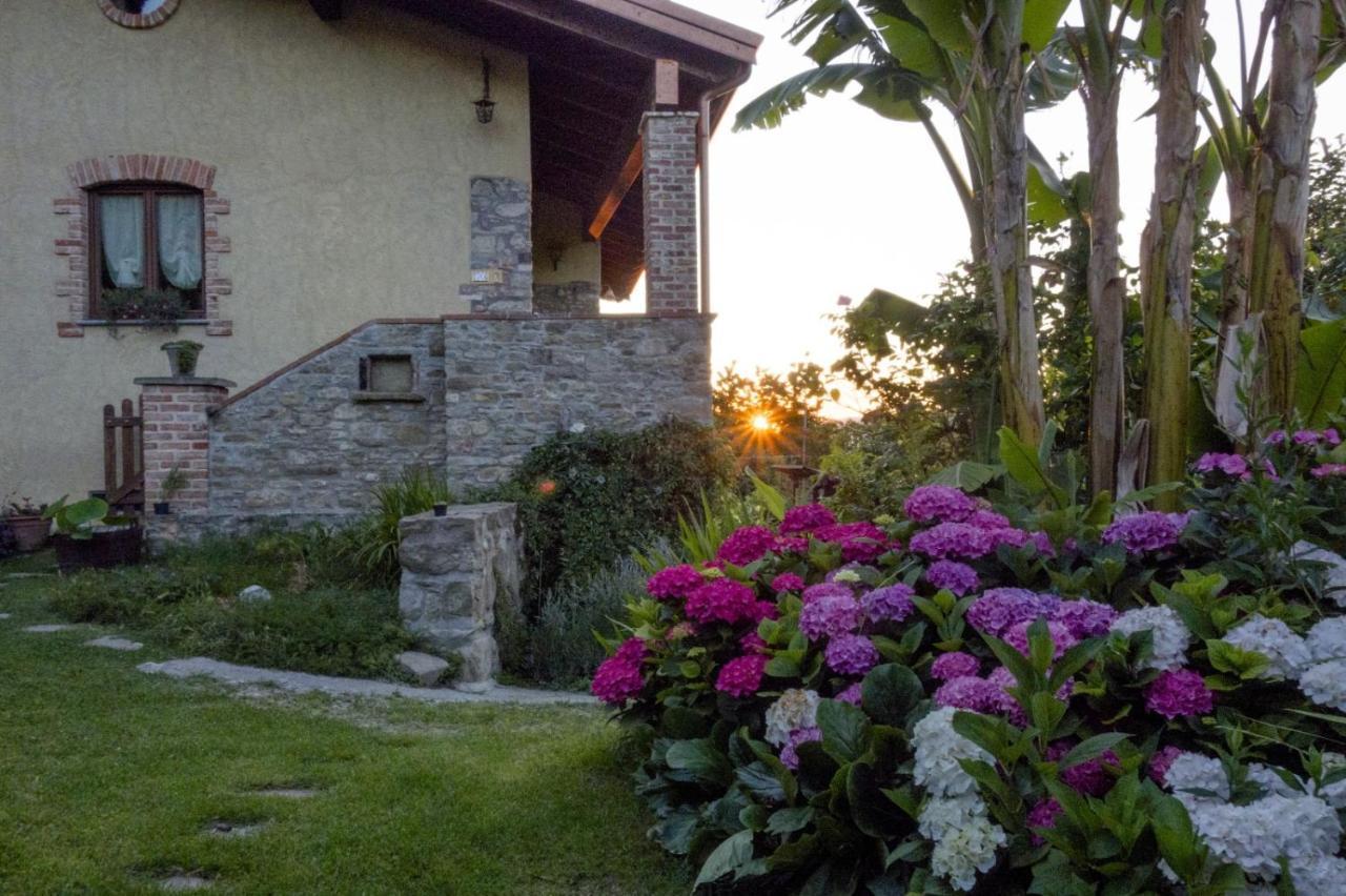 B&B La Casa Dei Cuori Millesimo 外观 照片