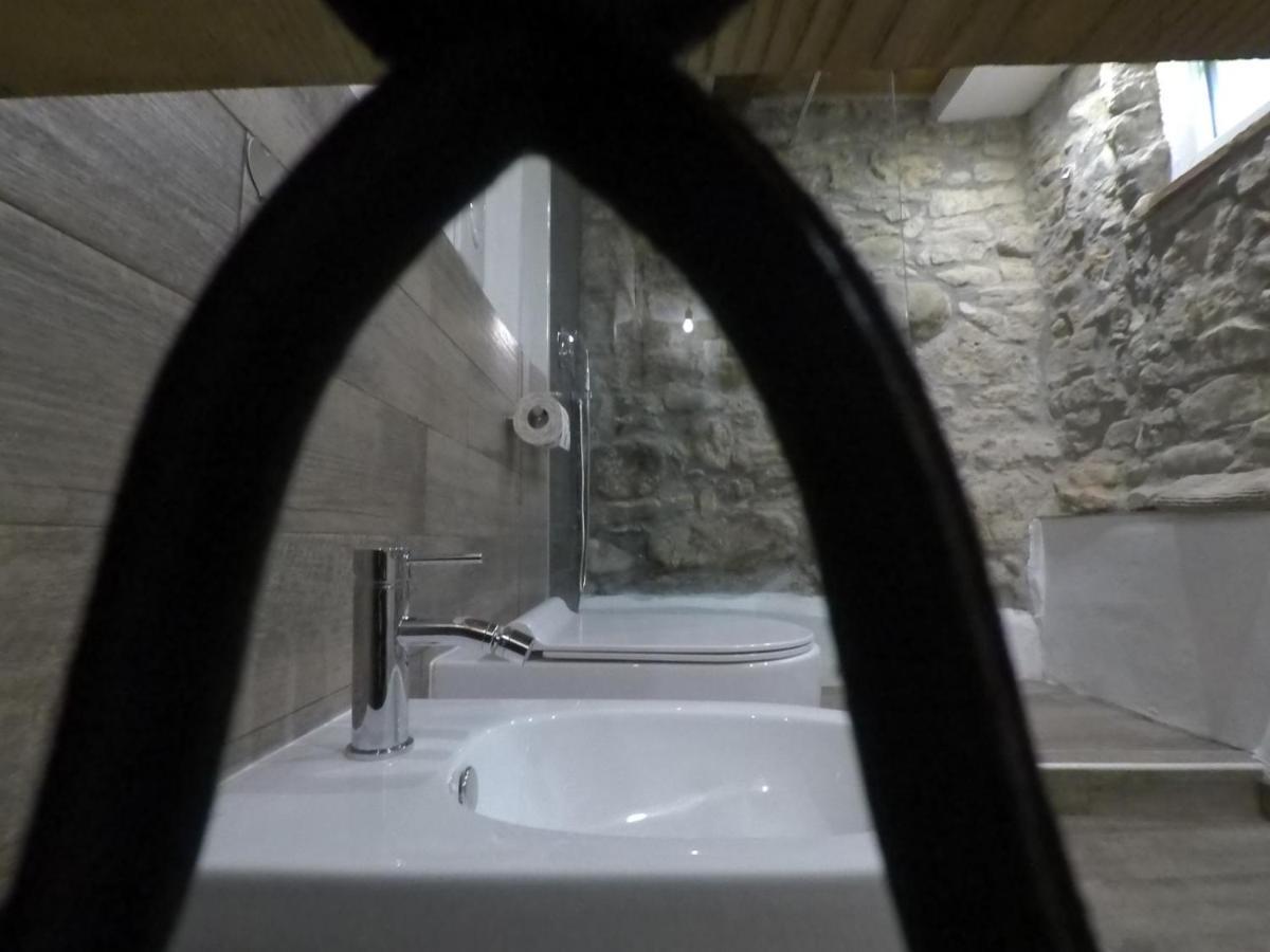 B&B La Casa Dei Cuori Millesimo 外观 照片