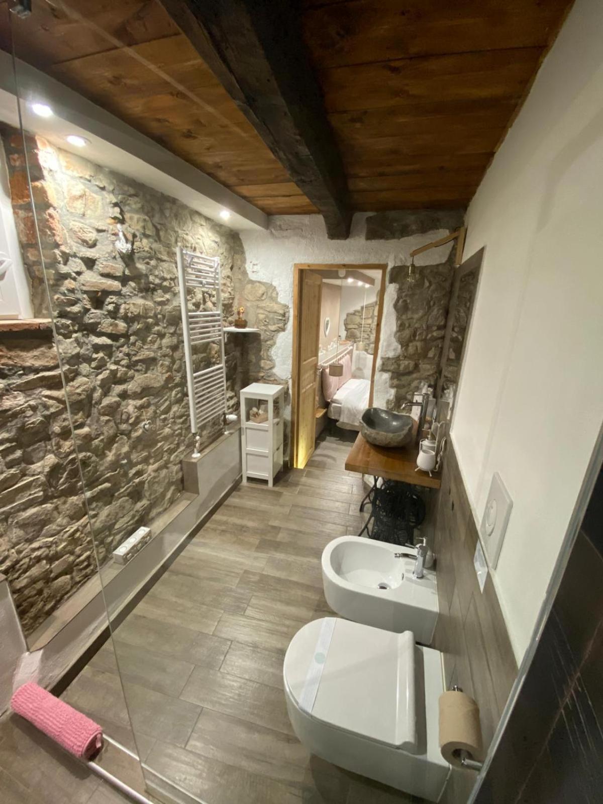 B&B La Casa Dei Cuori Millesimo 外观 照片